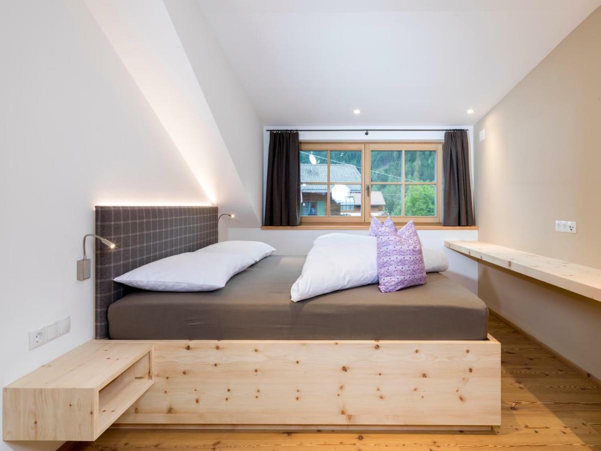 Altmessnerhof Apartment Dobbiaco Bagian luar foto